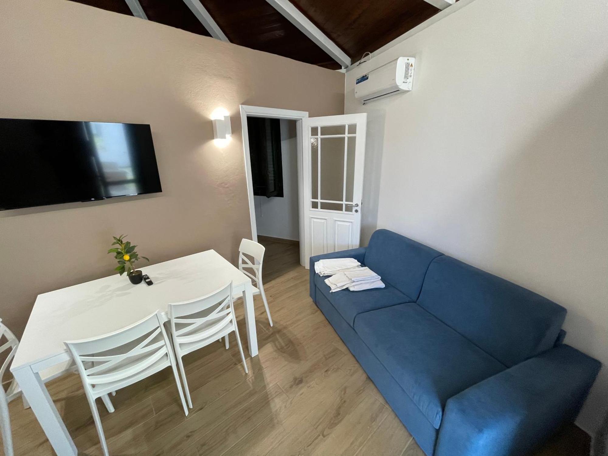 Aparthotel Soleada Club Campofelice Di Roccella Exterior foto