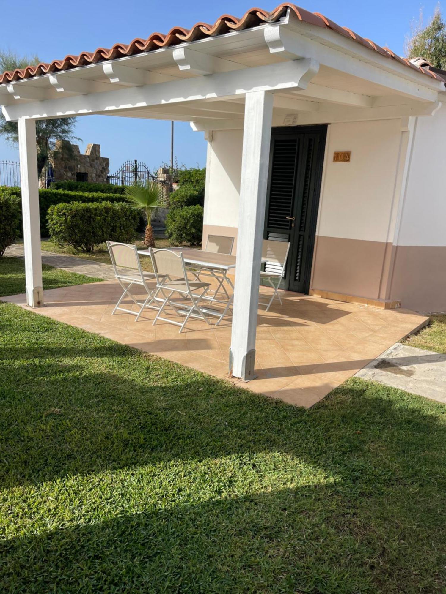 Aparthotel Soleada Club Campofelice Di Roccella Exterior foto